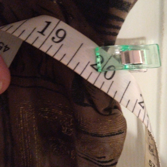 SOLD Investments large Brown blouse with decor on it - Picture 4 of 5